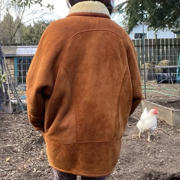 Shearling coat - Picture 3 of 14